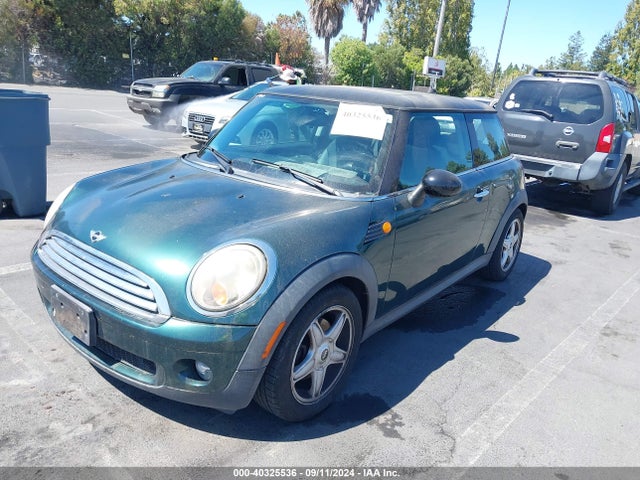 2007 MINI COOPER WMWMF33547TL78823 Photo 1