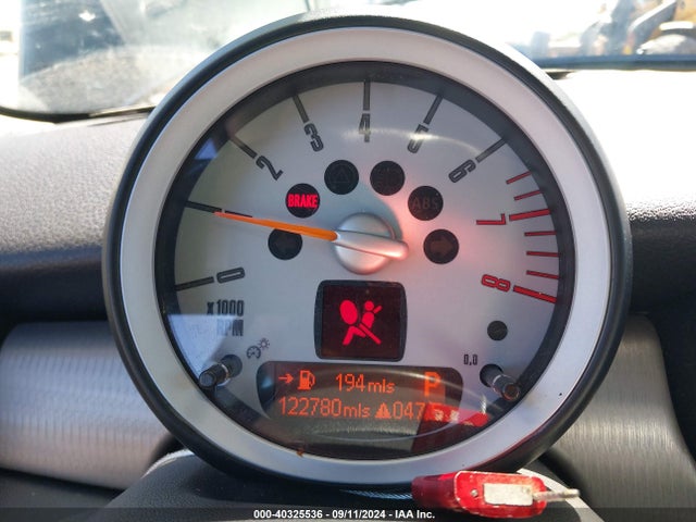 2007 MINI COOPER WMWMF33547TL78823 Photo 6