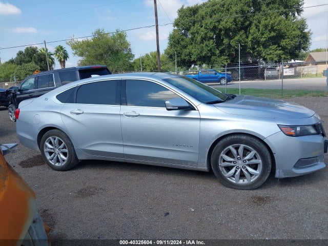 Chevrolet IMPALA 1LT 2017 2G1105S34H9159641 Image 13