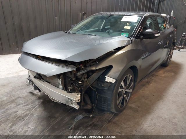1N4AA6AP4GC430371 Nissan Maxima 3.5 Sl