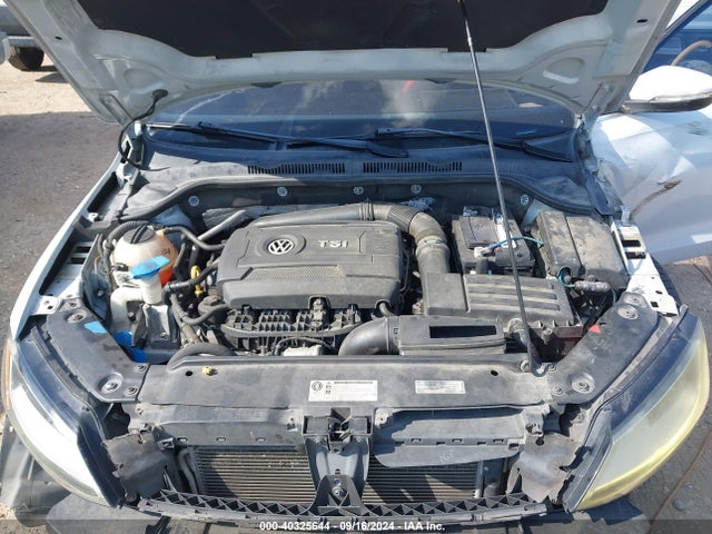 3VW4T7AJ8HM345680 Volkswagen JETTA GLI