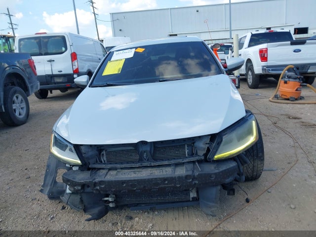 3VW4T7AJ8HM345680 Volkswagen JETTA GLI