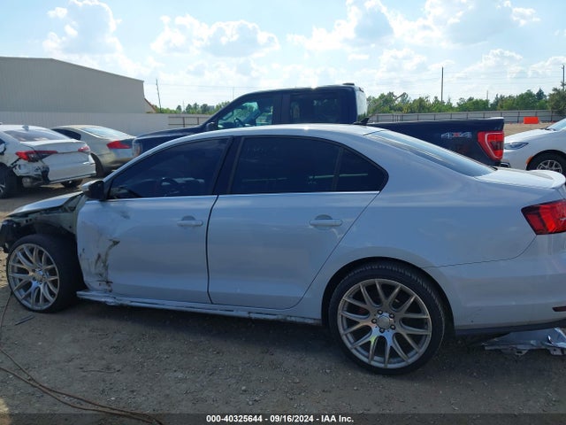 3VW4T7AJ8HM345680 Volkswagen JETTA GLI