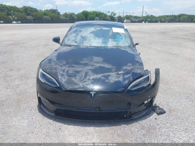 5YJSA1E64NF472655 Tesla Model S Plaid Tri Motor All-wheel Drive