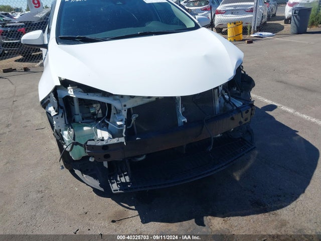 Toyota COROLLA LE 2018 2T1BURHE1JC079817 Image 6
