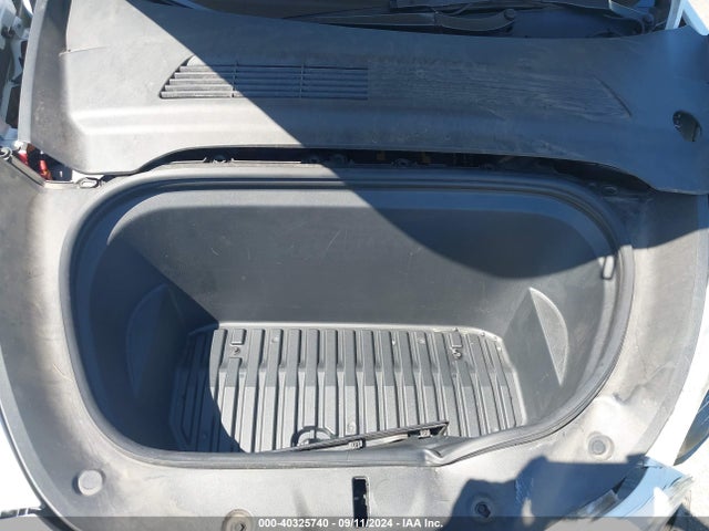 2021 TESLA MODEL Y 5YJYGAEE5MF223036 Photo 9