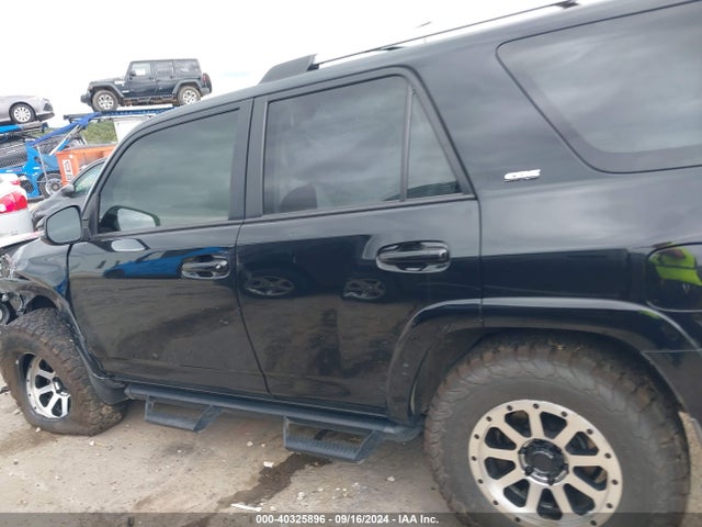 Toyota 4runner Sr5 Premium 2021 JTENU5JR4M5843238 Image 15