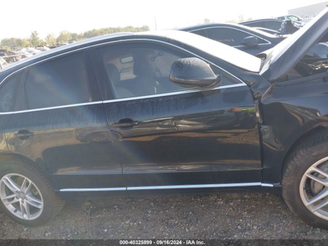 WA1LFAFP3EA019160 Audi Q5 2.0t Premium