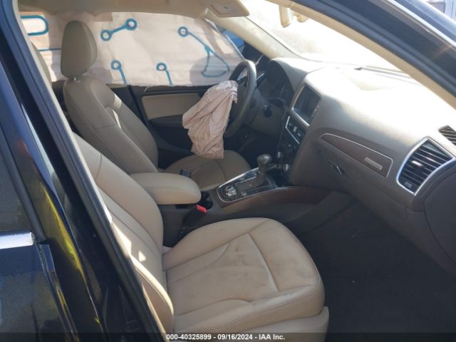 WA1LFAFP3EA019160 Audi Q5 2.0t Premium