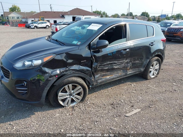 KIA Sportage Lx 2018 KNDPMCAC2J7431574 Image 2