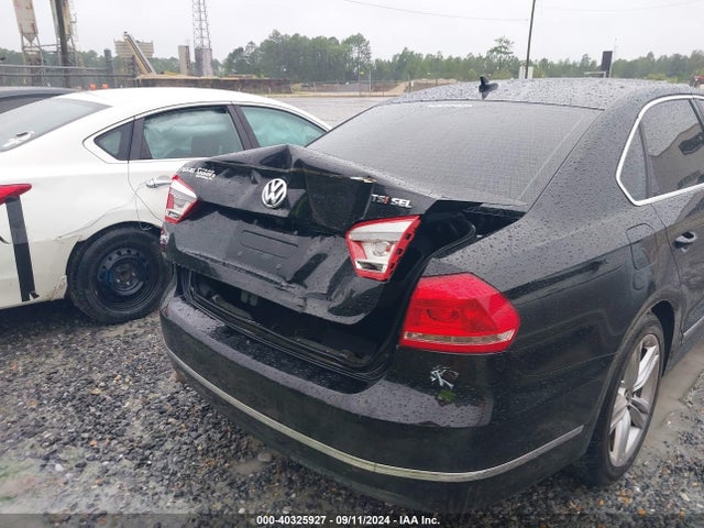 1VWCS7A34EC006332 Volkswagen Passat 1.8t Sel Premium