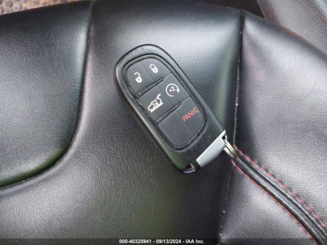 1C4PJMBX2KD338153 Jeep Cherokee Trailhawk 4x4