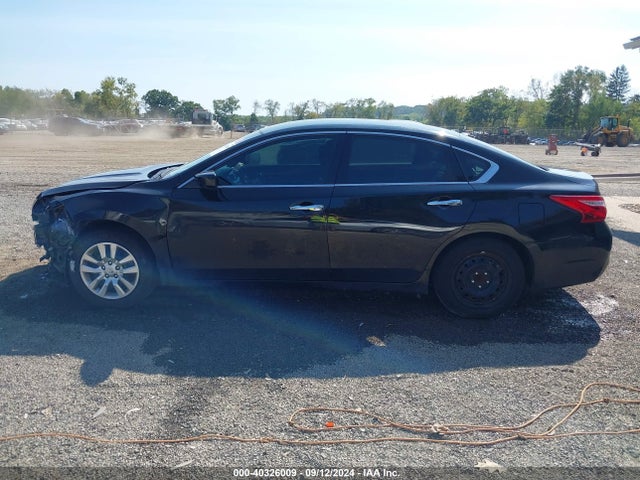 Nissan Altima 2.5 S 2017 1N4AL3AP1HC225729 Image 15