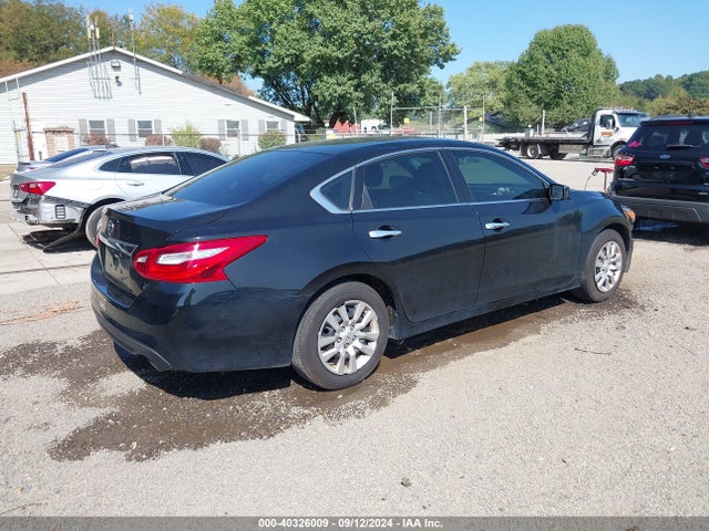 Nissan Altima 2.5 S 2017 1N4AL3AP1HC225729 Image 4