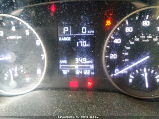 5NPD74LF3HH198222 Hyundai ELANTRA SE