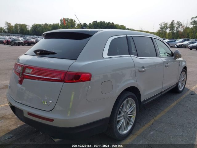 2LMHJ5AT3KBL04012 Lincoln Mkt Reserve