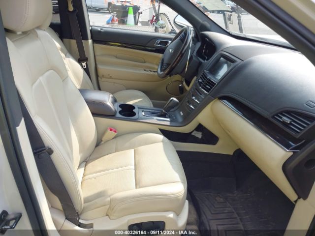 2LMHJ5AT3KBL04012 Lincoln Mkt Reserve