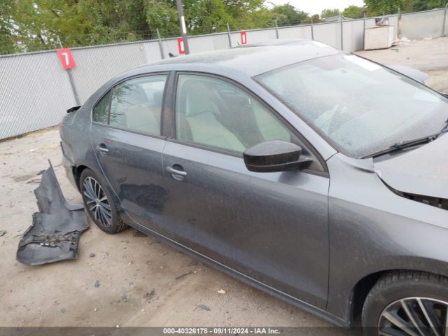 3VWD17AJ6GM242214 Volkswagen Jetta 1.8t Sport