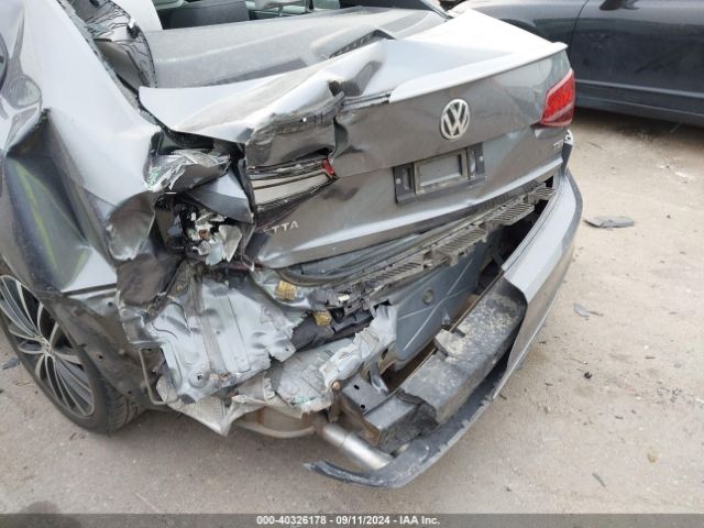 3VWD17AJ6GM242214 Volkswagen Jetta 1.8t Sport