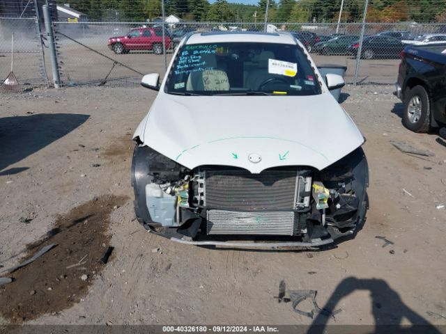 WBXHT3C35J3F03949 BMW X1 Xdrive28i