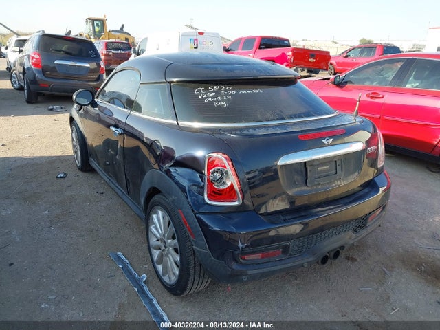 2012 MINI COOPER S WMWSX3C59CT465714 Photo 2