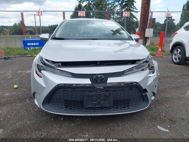 Toyota COROLLA LE 2022 JTDEPMAE6NJ220327 Image 12