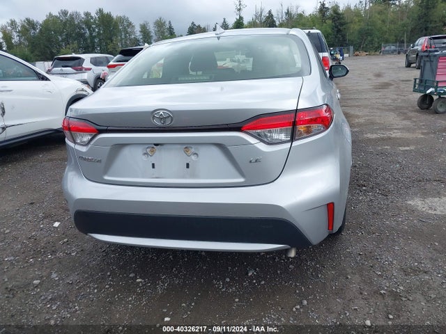Toyota COROLLA LE 2022 JTDEPMAE6NJ220327 Image 16