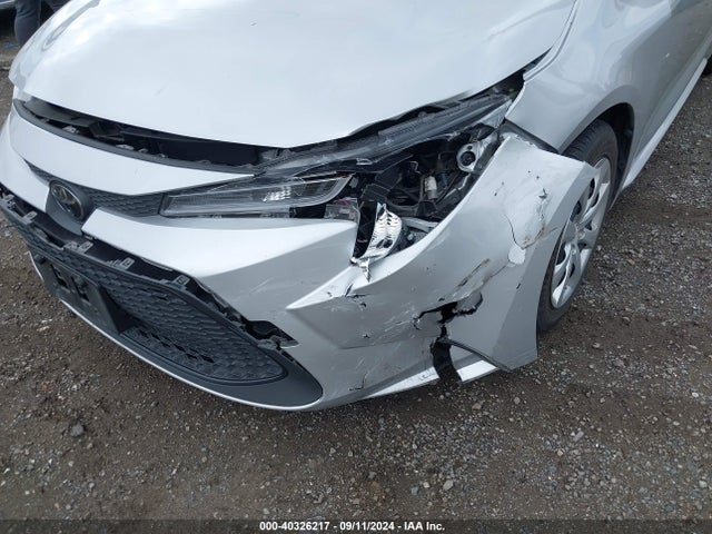 Toyota COROLLA LE 2022 JTDEPMAE6NJ220327 Image 6