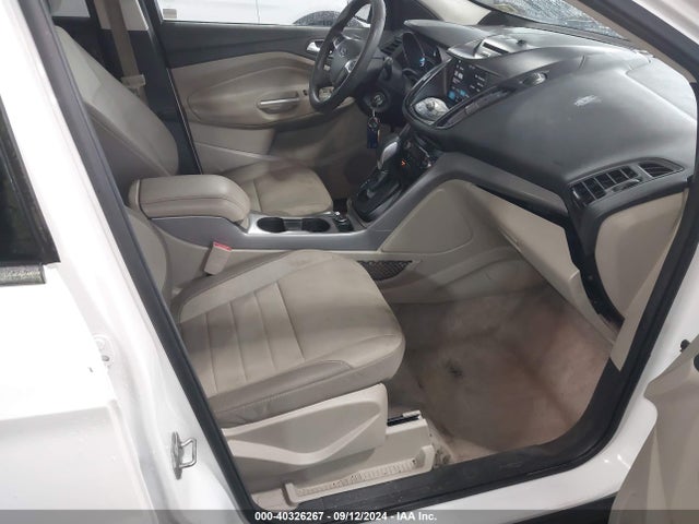 40326267 :رقم المزاد ، 1FMCU0GX1GUC52309 vin ، 2016 Ford Escape Se مزاد بيع