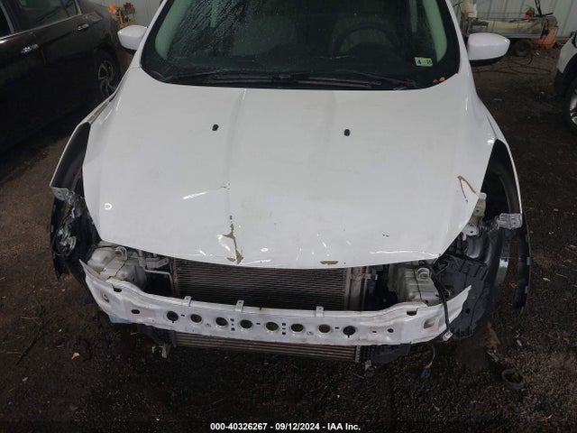 40326267 :رقم المزاد ، 1FMCU0GX1GUC52309 vin ، 2016 Ford Escape Se مزاد بيع