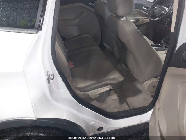 40326267 :رقم المزاد ، 1FMCU0GX1GUC52309 vin ، 2016 Ford Escape Se مزاد بيع