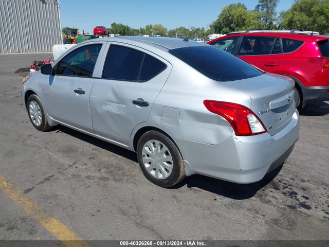 Nissan Versa 1.6 S 2018 3N1CN7AP6JL840889 Image 3