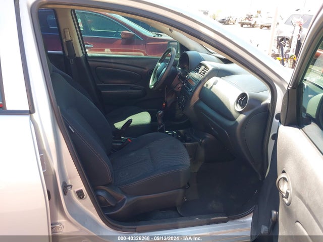 Nissan Versa 1.6 S 2018 3N1CN7AP6JL840889 Image 5