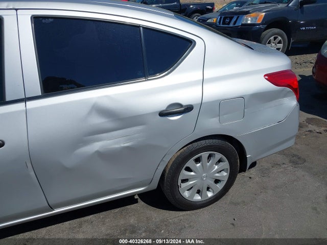 Nissan Versa 1.6 S 2018 3N1CN7AP6JL840889 Image 6