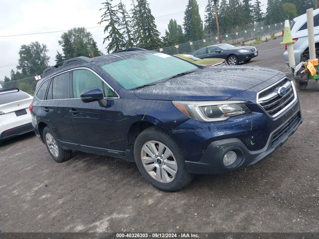 Subaru Outback 2.5i Premium 2018 4S4BSAFC8J3237793 Image 1