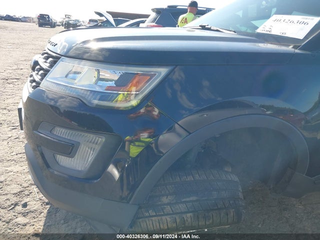 Ford EXPLORER XLT 2017 1FM5K8D85HGE02240 Image 6