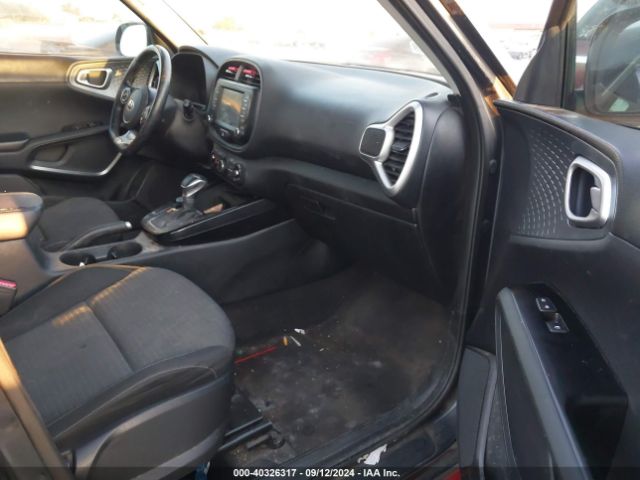 KNDJ63AU9L7013184 KIA Soul Gt-line