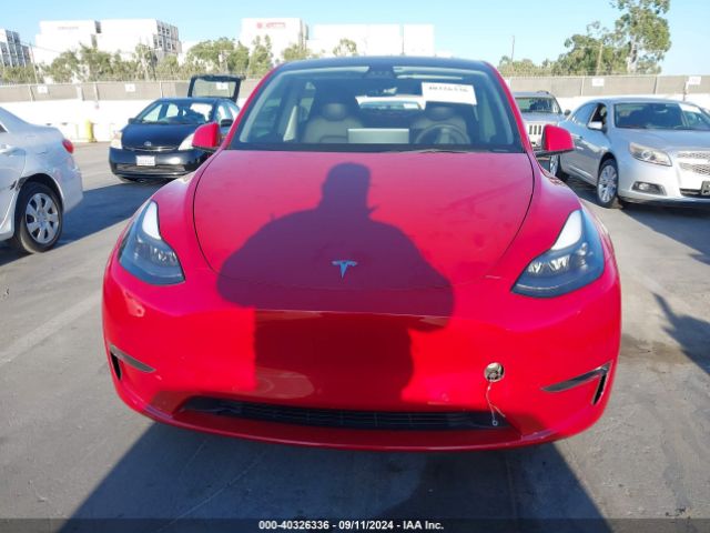 7SAYGDEF3NF403825 Tesla Model Y Performance Dual Motor All-wheel Drive