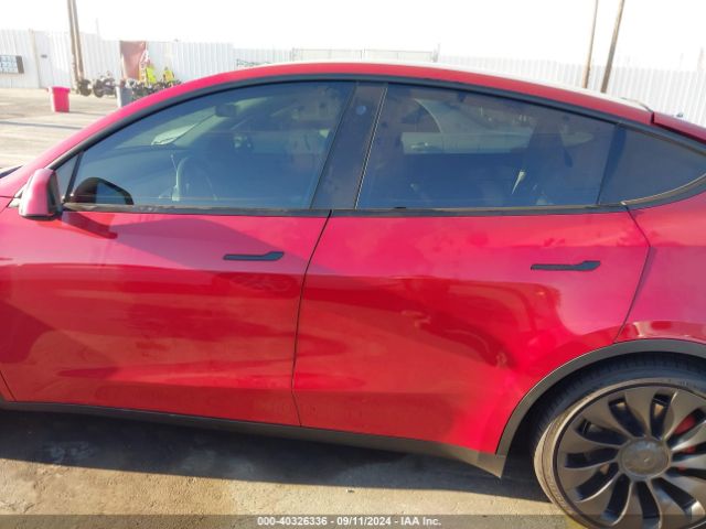 7SAYGDEF3NF403825 Tesla Model Y Performance Dual Motor All-wheel Drive