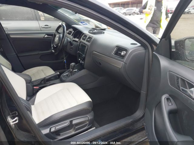 3VWD17AJXGM337391 Volkswagen Jetta 1.8t Sport