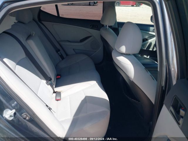 KNAGM4A71F5572662 KIA Optima Lx