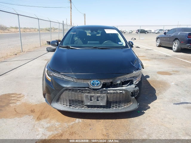 Toyota Corolla Hybrid Le 2021 JTDEAMDE8MJ033411 Image 12