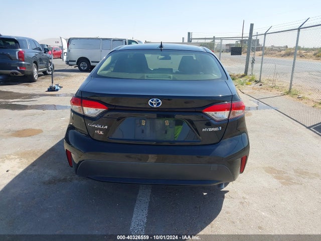 Toyota Corolla Hybrid Le 2021 JTDEAMDE8MJ033411 Image 16
