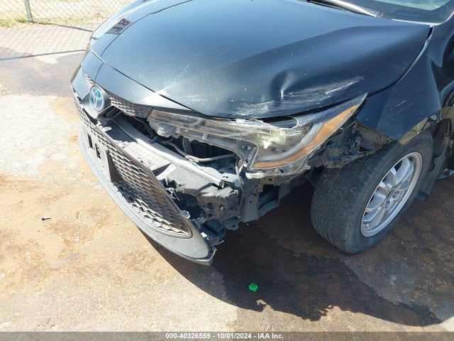 Toyota Corolla Hybrid Le 2021 JTDEAMDE8MJ033411 Image 6