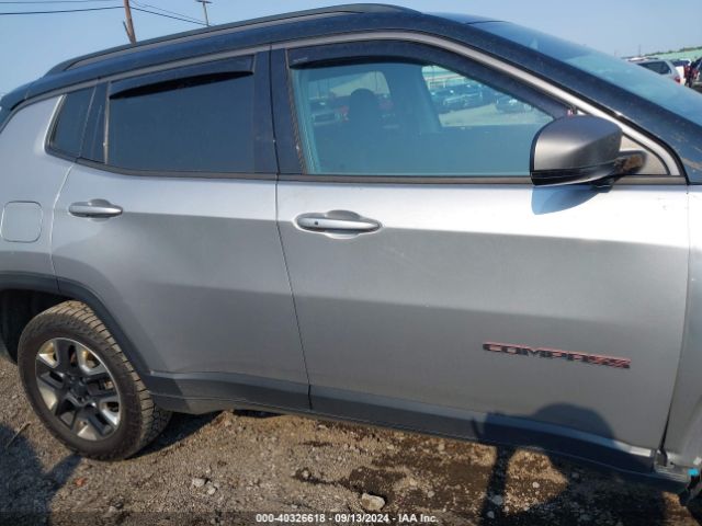 3C4NJDDB7JT373644 Jeep Compass Trailhawk 4x4