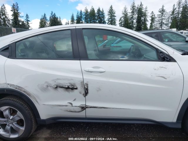 3CZRU6H34NM727704 Honda Hr-v Awd Lx