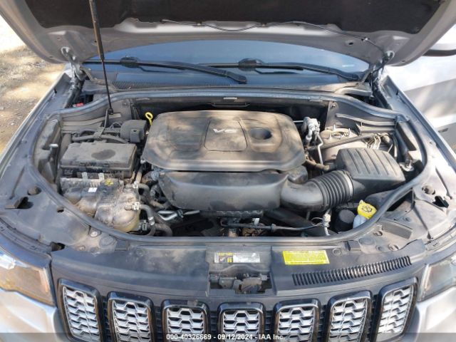1C4RJFAGXJC148658 Jeep Grand Cherokee Altitude 4x4