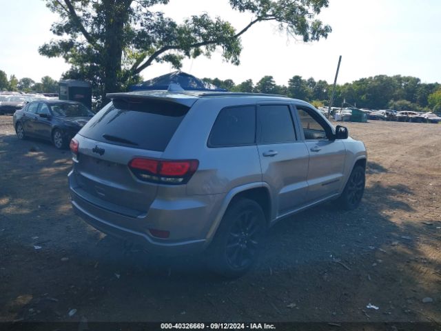 1C4RJFAGXJC148658 Jeep Grand Cherokee Altitude 4x4