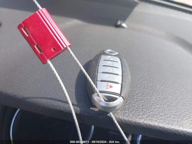 5N1AT2MT6JC843157 Nissan Rogue Sl