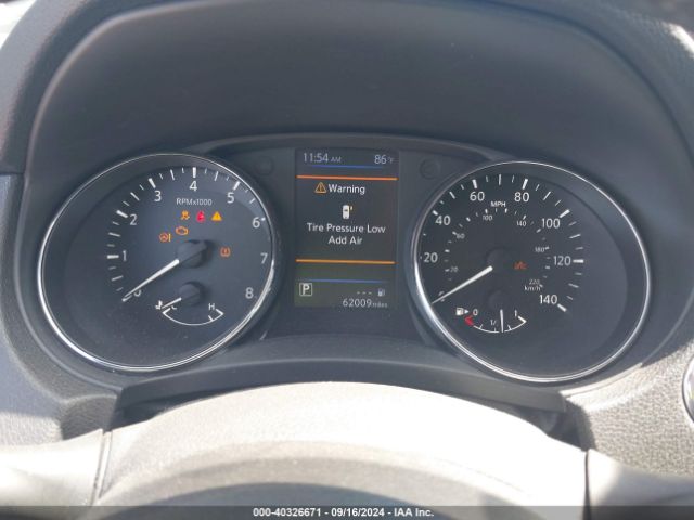 5N1AT2MT6JC843157 Nissan Rogue Sl